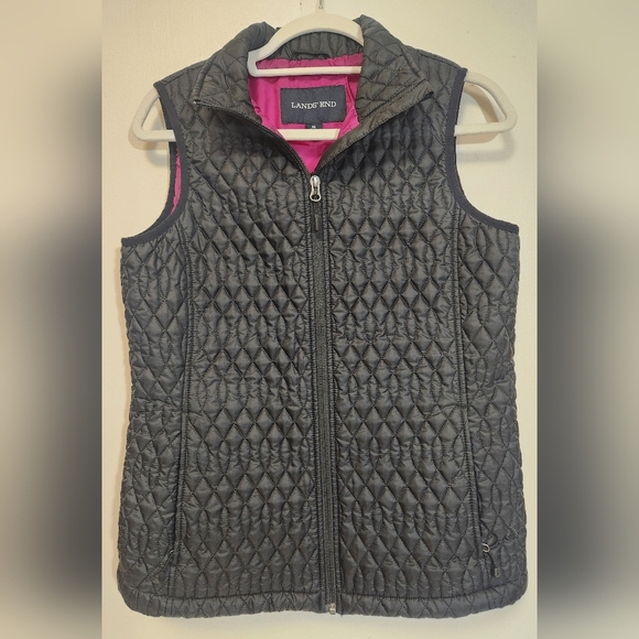Lands' End Jackets & Blazers - Land's End Black Vest Quilted Lined Zip SZ M (10-12)